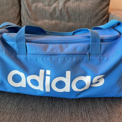 Veldig pen Adidas trening-sekk🍀