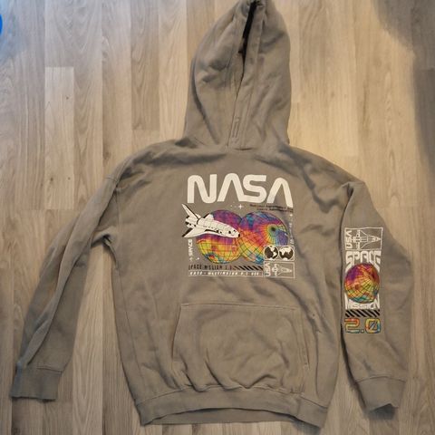 NASA Hoodie str 12-14 år