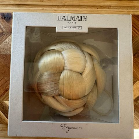 Balmain Memory Hair Clip Bun