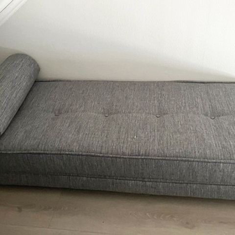 SOVESOFA/DIVAN