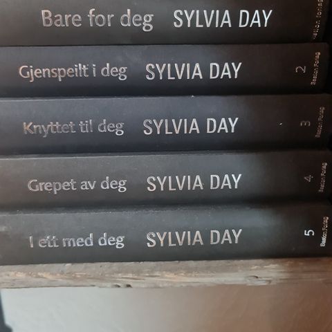 Crossfire serien, sylvia day,