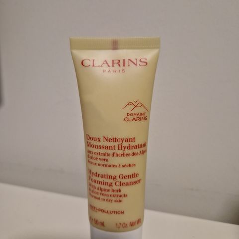 Clarins Hydrating Gentle Foaming Cleanser