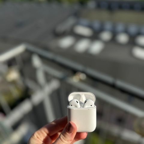 Apple Airpods (1. generasjon)