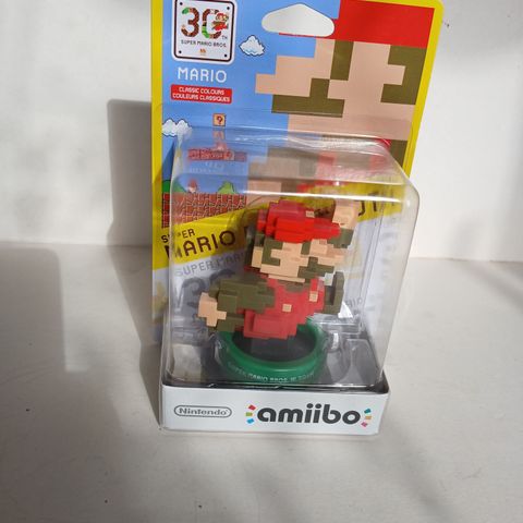 Mario Classic Color 8 Bit Amiibo