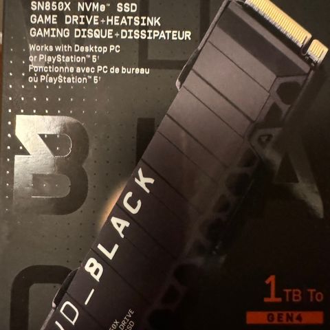 WD Black SN850X Heatsink NVMe SSD 1TB