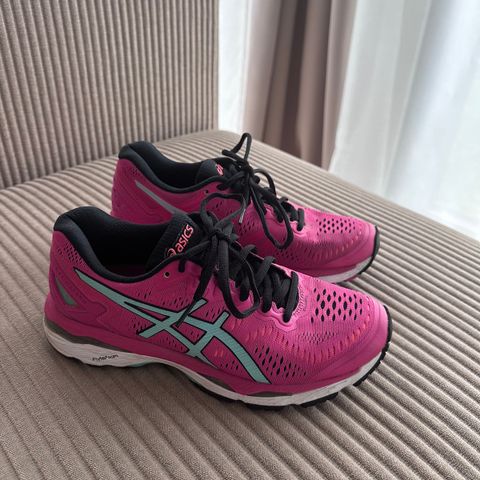 Asics Gel-Kayano 23 (37,5)