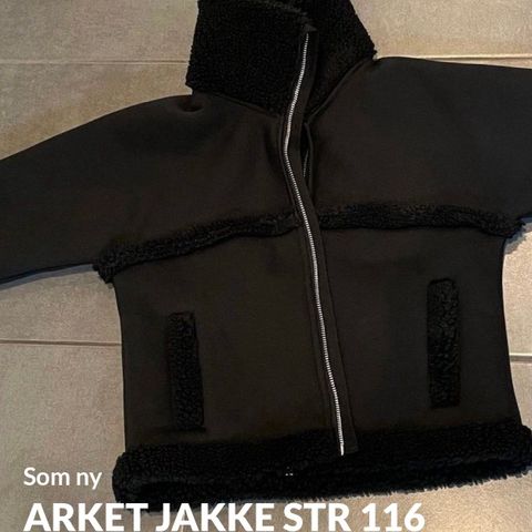 Arket varm jakke str 116