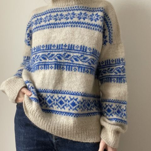 Porcelain sweater