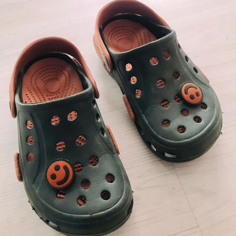 Crocs str 26