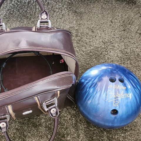 Vintage AMF Strikeline bowling kule i bag.