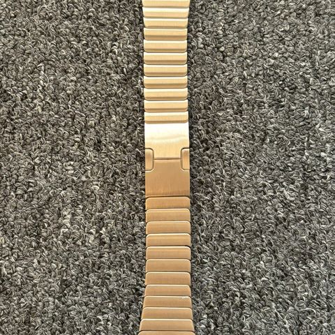 Apple Watch Link Bracelet se bilder og lese 1800 kr ferdig prute