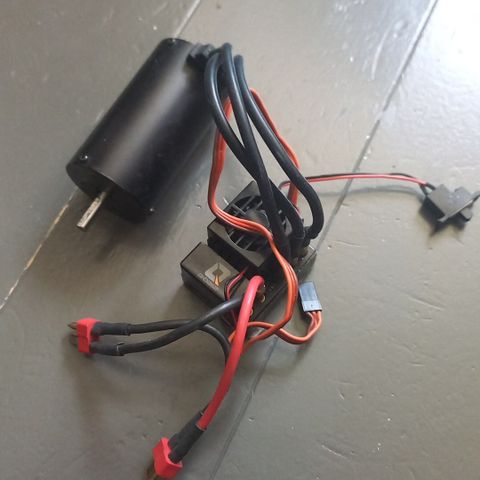 1/8 motor esc combo