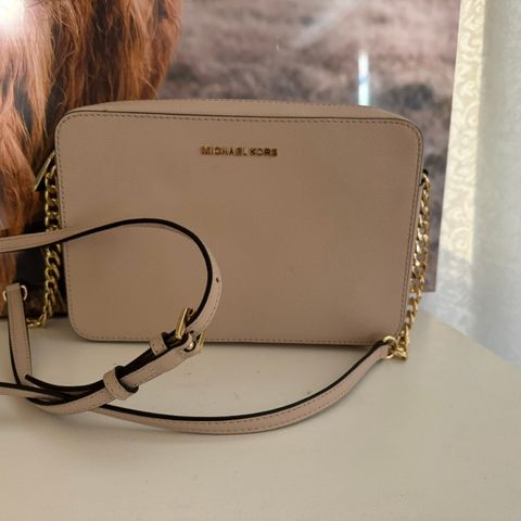 Michael Kors Jet Set skulderveske