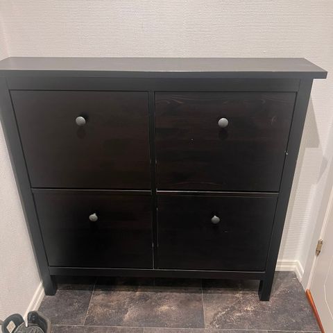 Hemnes skoskap