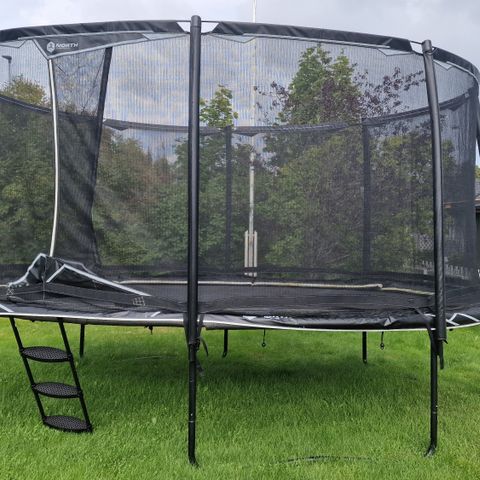 North Explorer Trampoline