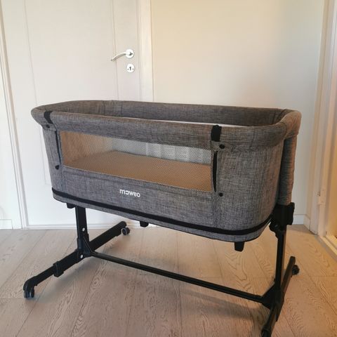 Moweo bedside crib