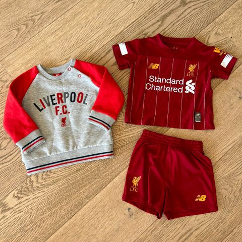 Liverpool drakt og genser til baby 74/80