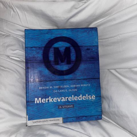 Merkevareledelse, Samuelsen, Peretz og Olsen. 2. utg.