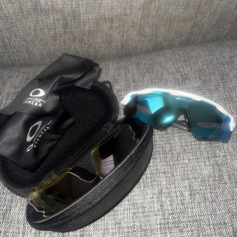 Oakley Radar Ev