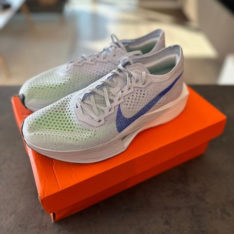 Nike Vaporfly 3 str. 43