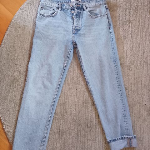 Jeans fra Zara , midwaist, 50,-