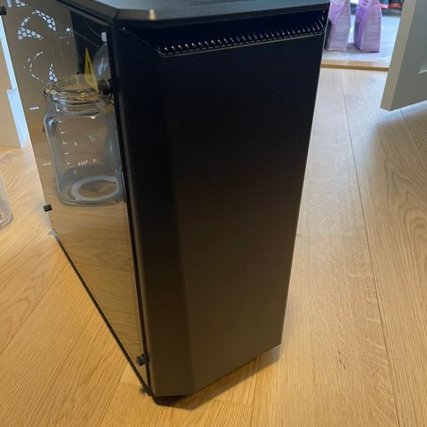 Gaming PC bygd av komplett. 1080 TI