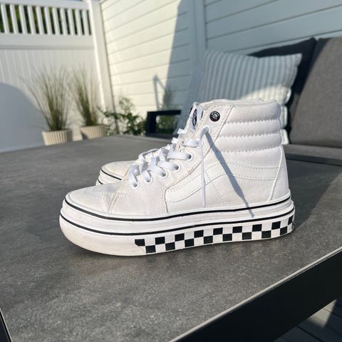 Hvite Vans (høye sneakers)