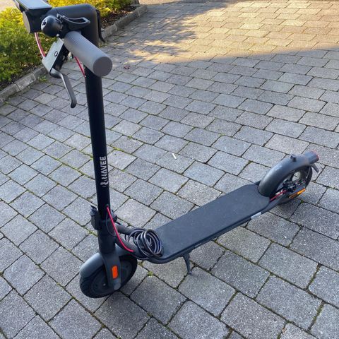 El sparkesykkel Navee V50