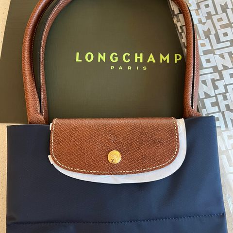 NY Longchamp Le Pliage Neo Large Navy veske selges