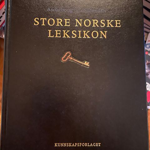 Store norske leksikon gis bort