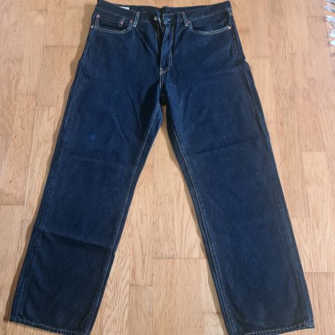 Levi Strause jeans. Lot Stay Loose