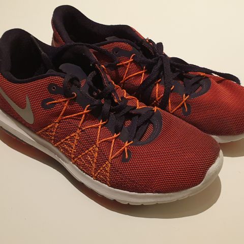 Joggesko NIKE FURY 2 str 36,5