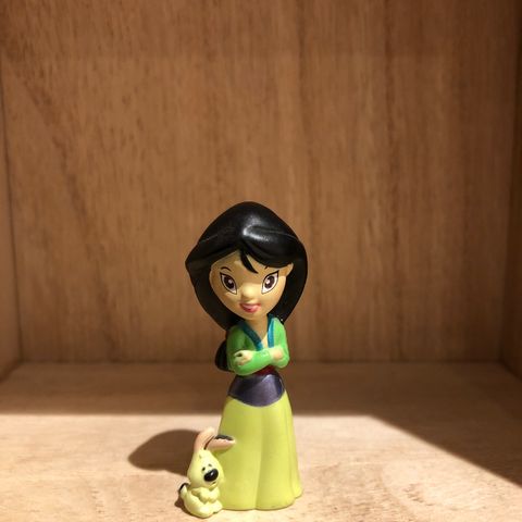 Mulan figur / leke (hentes/sendes)