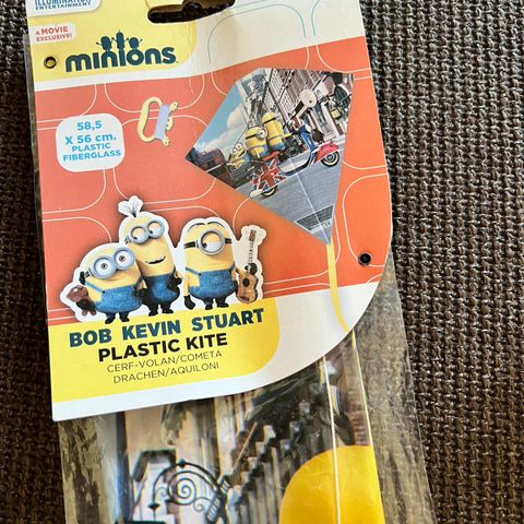 Minions plastikk drage/kite