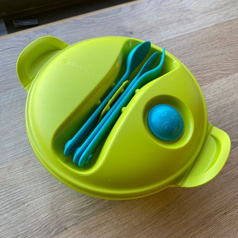 Tupperware beholder Hot food on the go