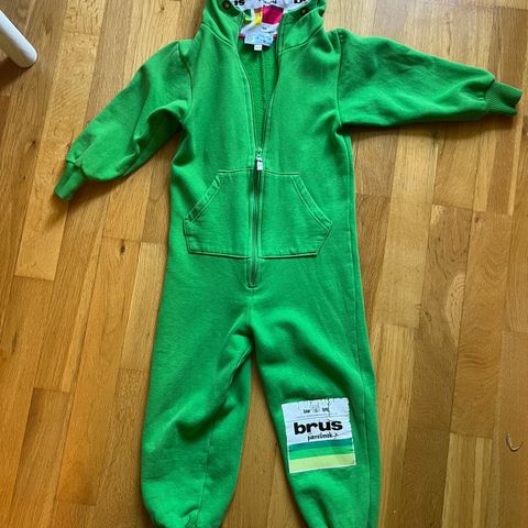 Oskar sylte pærebrus onepiece