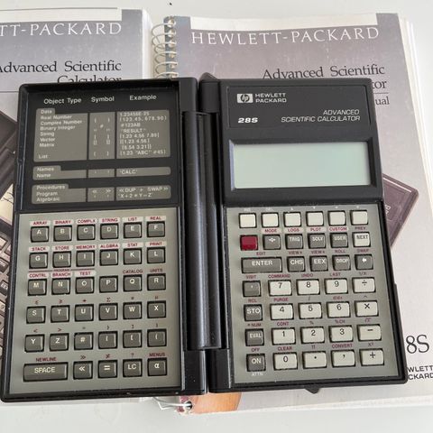 Vintage ,  HP 28s teknisk kalkulator