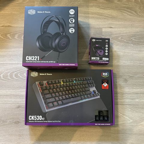 Gaming tastatur, mus og headset