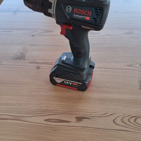 Bosch gsr 18v-60 C med 5ah batteri inkludert