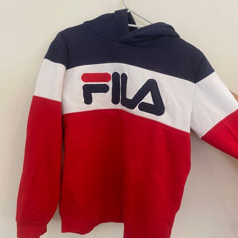 Fila hettegenser