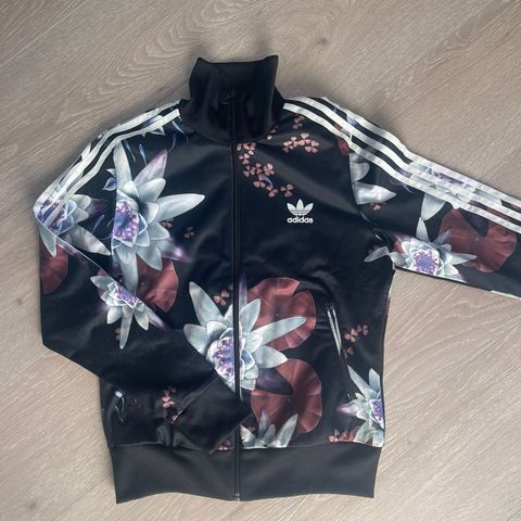 Adidas genser/jakke