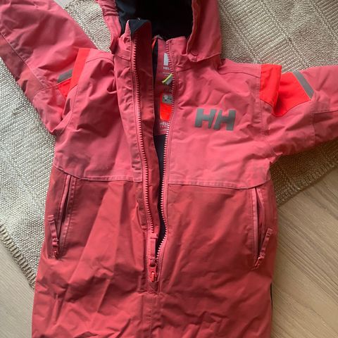 Helly Hansen vinterdress korall 104 Rider 2.0