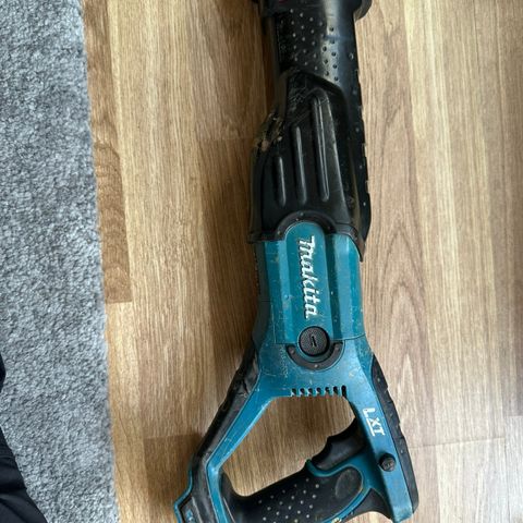 Makita Bajonettsag DJR181