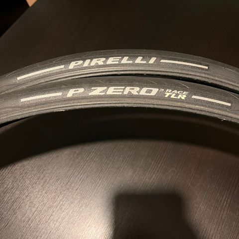 Pirelli P ZERO Race TLR Sykkeldekk 28 mm