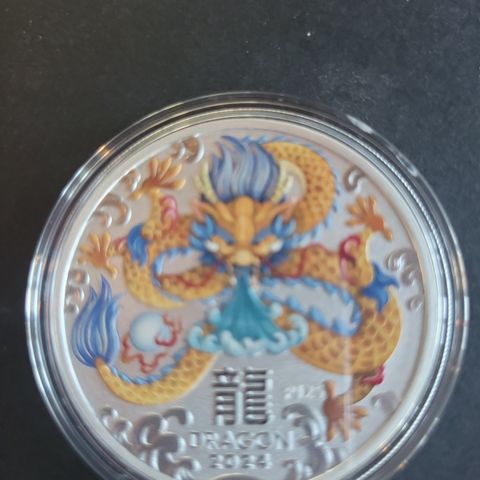 1 oz sølv 9999 Year of the dragon 2024 farget