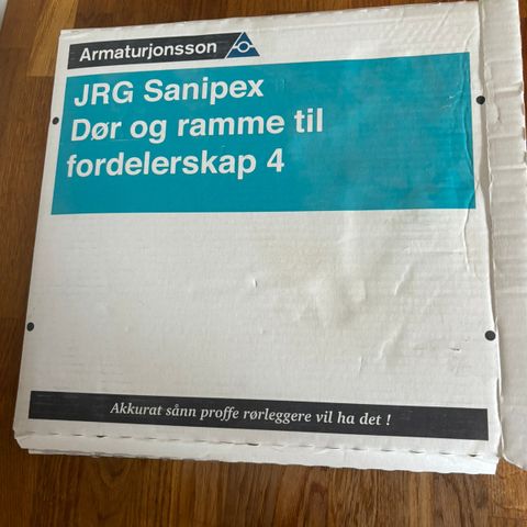 JRG Sanipex - dør og ramme til fordelerskap