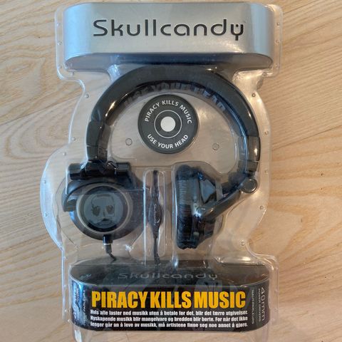 Uåpne Skullcandy hodetelefoner