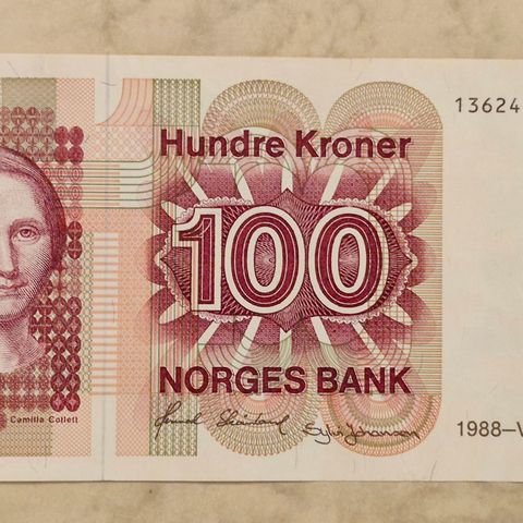 Seddel: 100 kr 1988-VI Camilla Collett