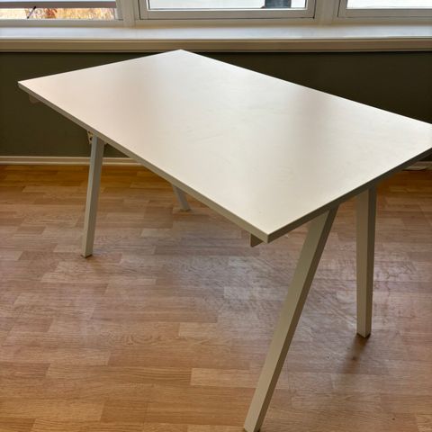 IKEA skrivebord/pult