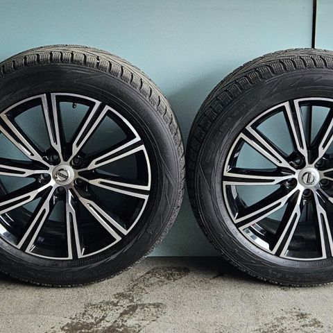 Volvo 19" Diamond Cut originale felger med 235/55/19 vinterdekk